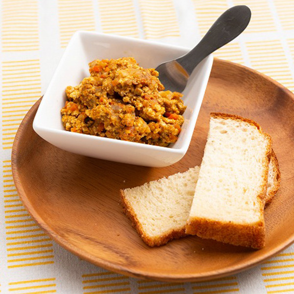 堅とうふのドライカレー